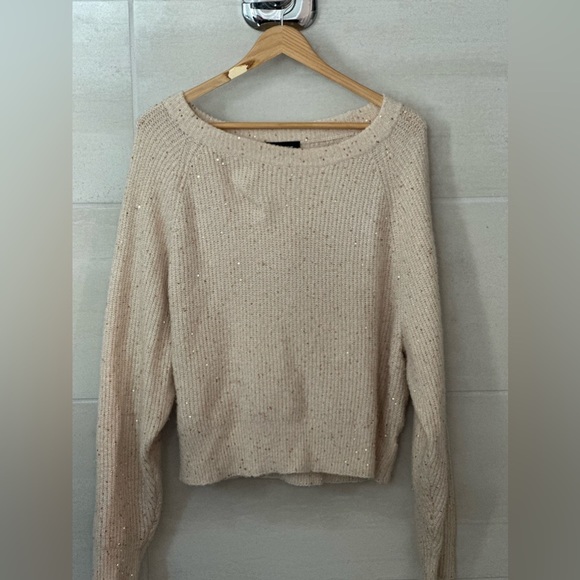 Express- Gold Sequined Crewneck Sweater- Size Medium - Picture 2 of 2